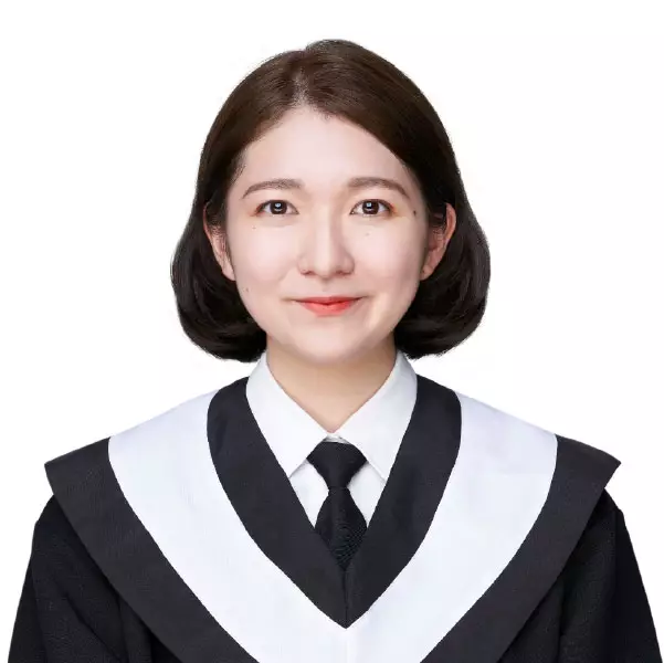 畢業特惠：學士照＋證件照 2 組 作品 3