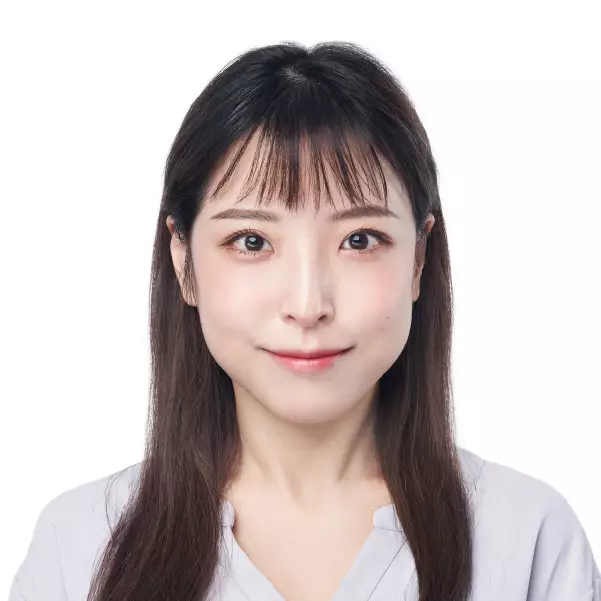 畢業特惠：學士照＋證件照 2 組 作品 8